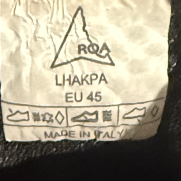 ROA LHKPA Men\'s Size 11 Eur 45 Black Hiking Shoes excellent condition worn twice main image 4